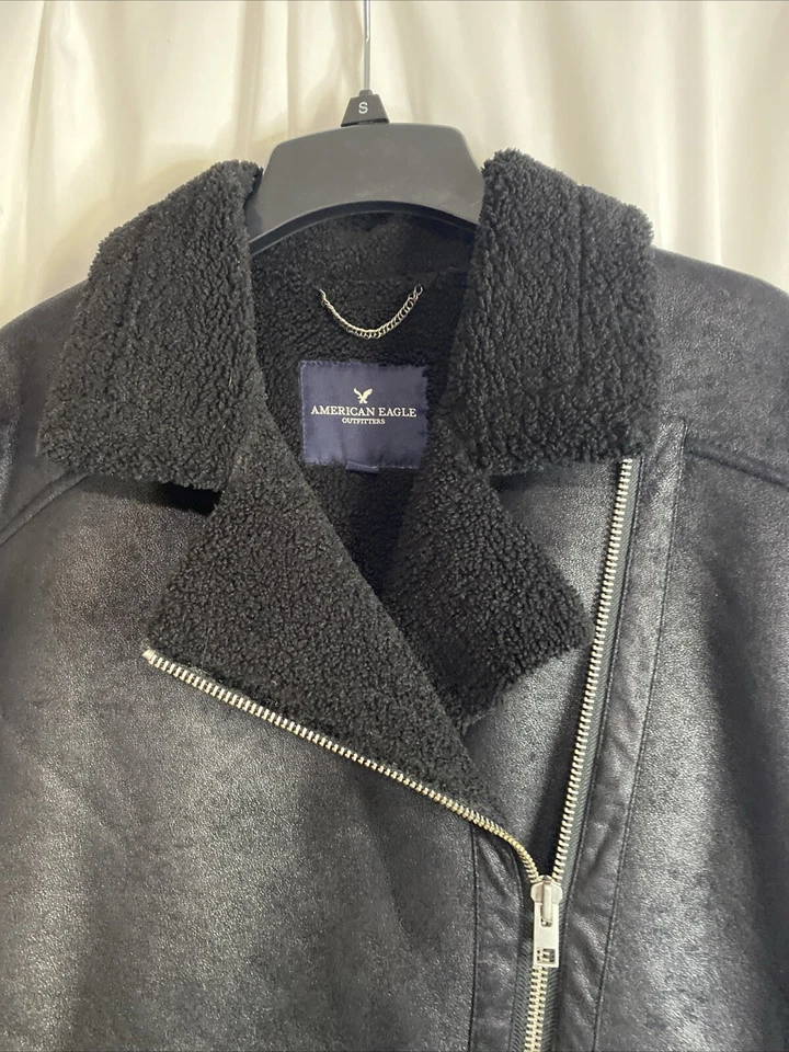 Куртка женская American Eagle большая черная искусственная замша шерпа с подкладкой мотоциклист (BD) - Изображение 2 из 4