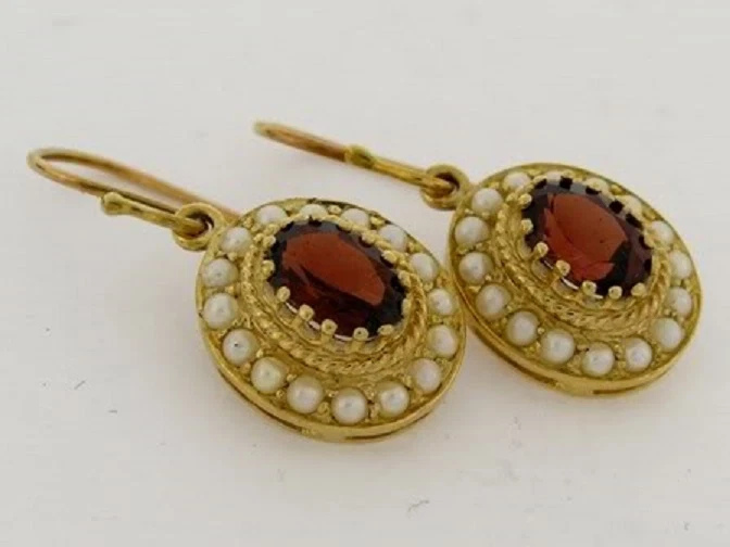 E064- Genuine 9ct Yellow Gold Natural Garnet & PEARL Cluster Drop Earrings - Image 2 of 3
