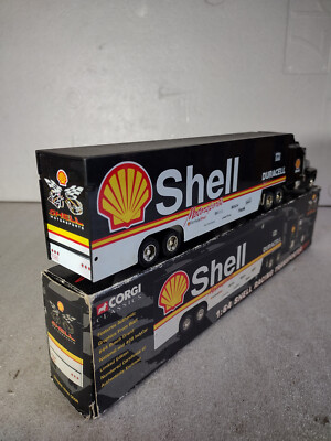 レア 希少 CORGI CLASSICS コーギ Essoトレーラートラック Corgi Shell Racing Transporter 1:64 Scale W/ Certificate Of