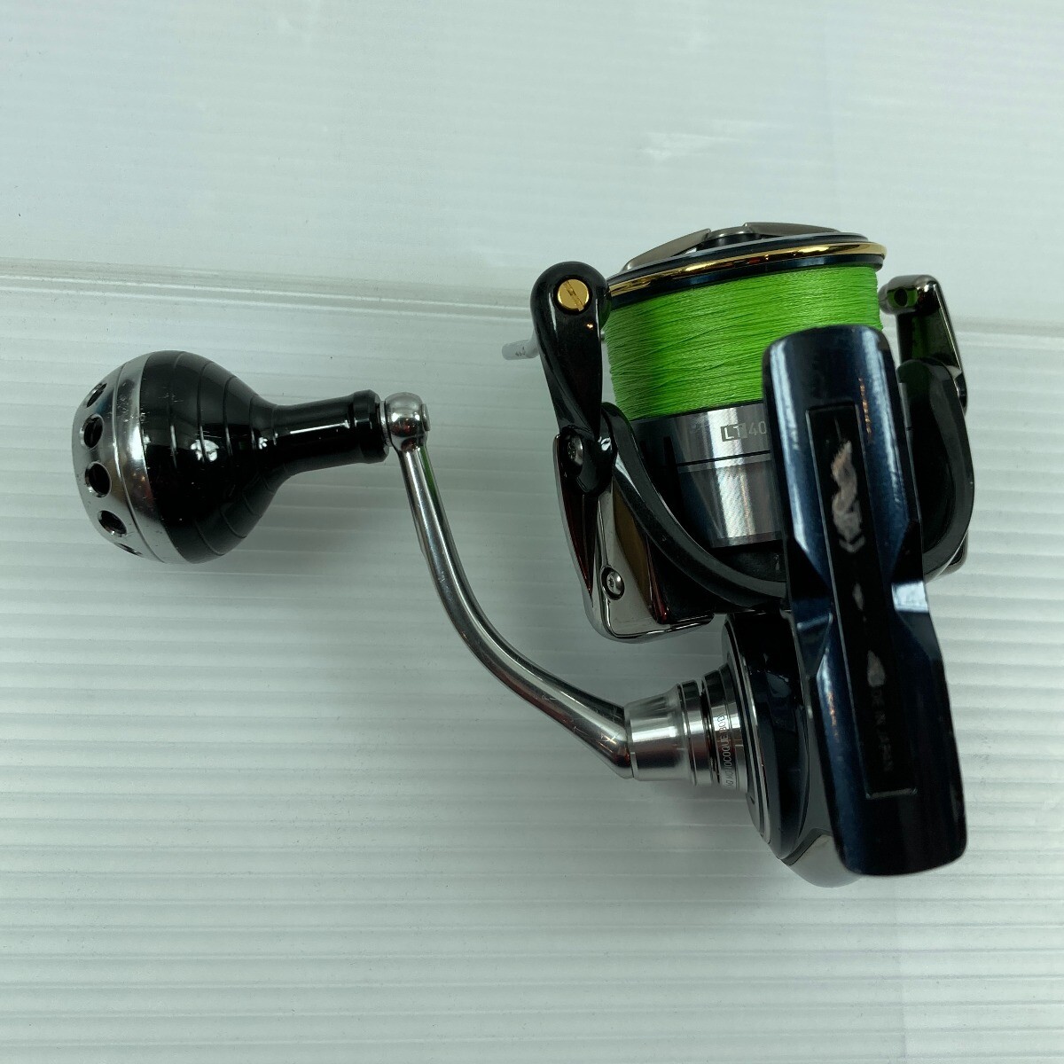 DAIWA 19 CERTATE LT4000-CXH USED SPINNING FREE SHIPPING INSURANCE