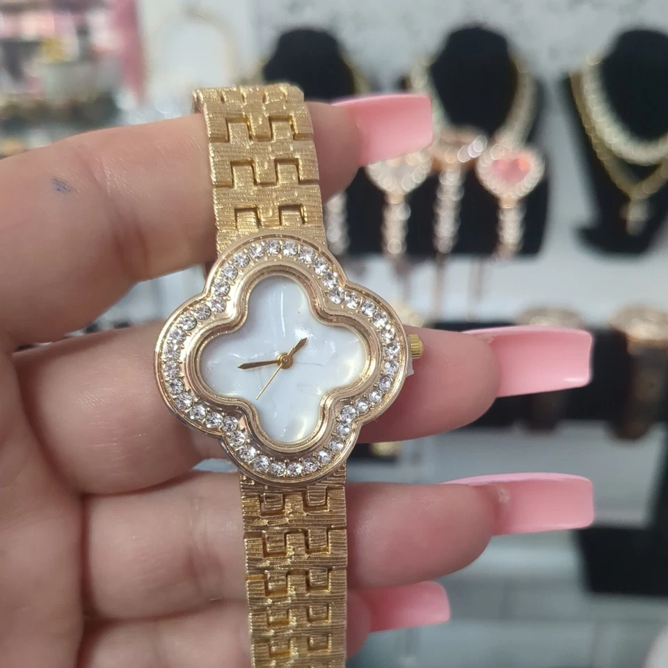 New Gold Watch  - Image 3 of 4