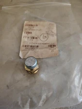 bush hog valve vent plug 80538
