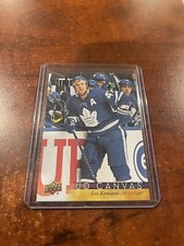 2017-18 Upper Deck UD Canvas Leo Komarov #C194 Toronto Maple Leafs