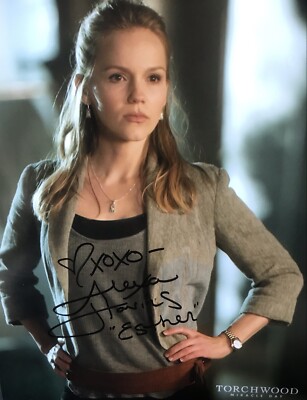 Elexa Havins Torchwood 10 x 8 signiertes Foto D265