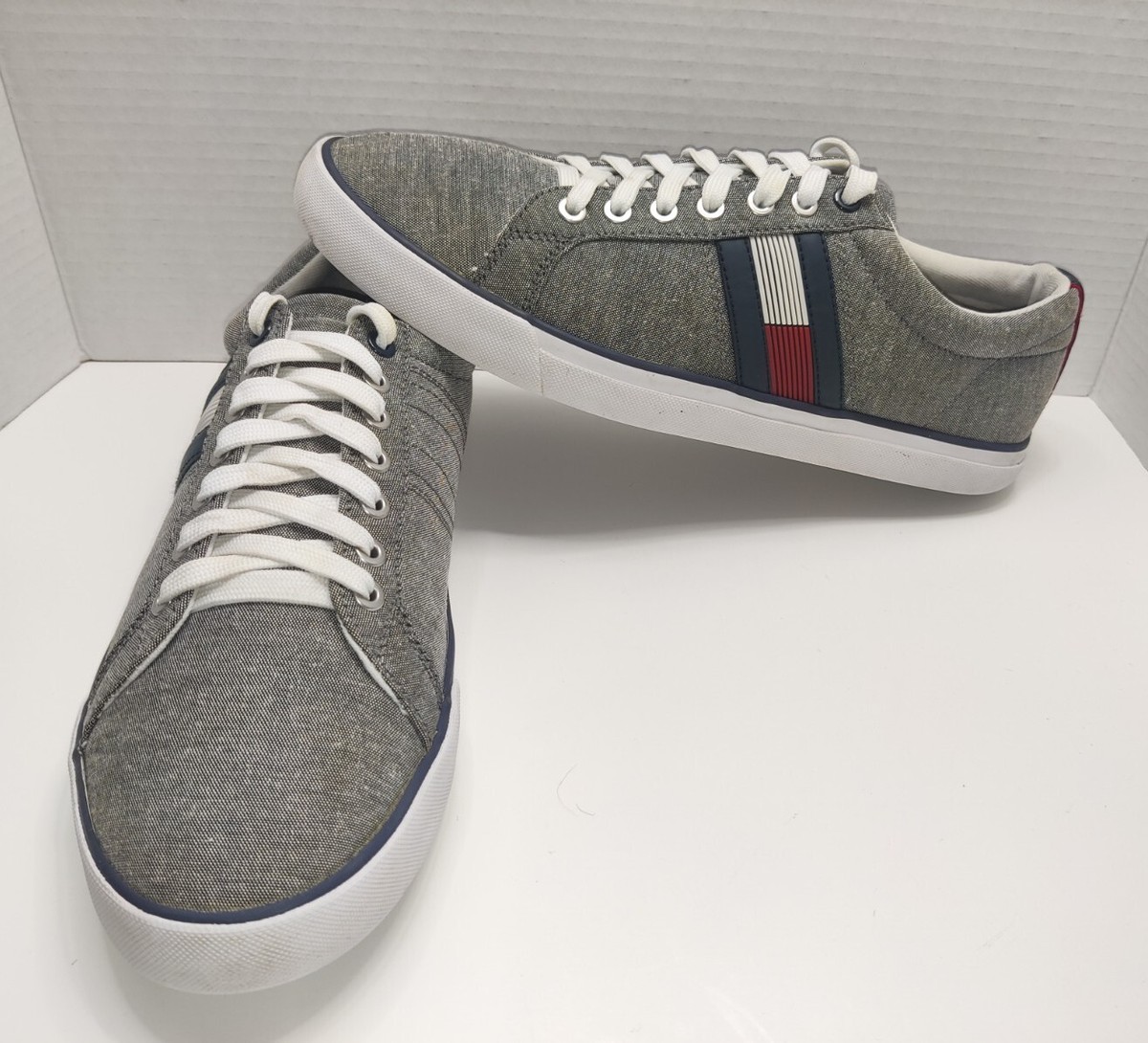 Men’s Tommy Hilfiger size 10 Tommy Hilfiger Logo Leather Cupsole Men main image 3
