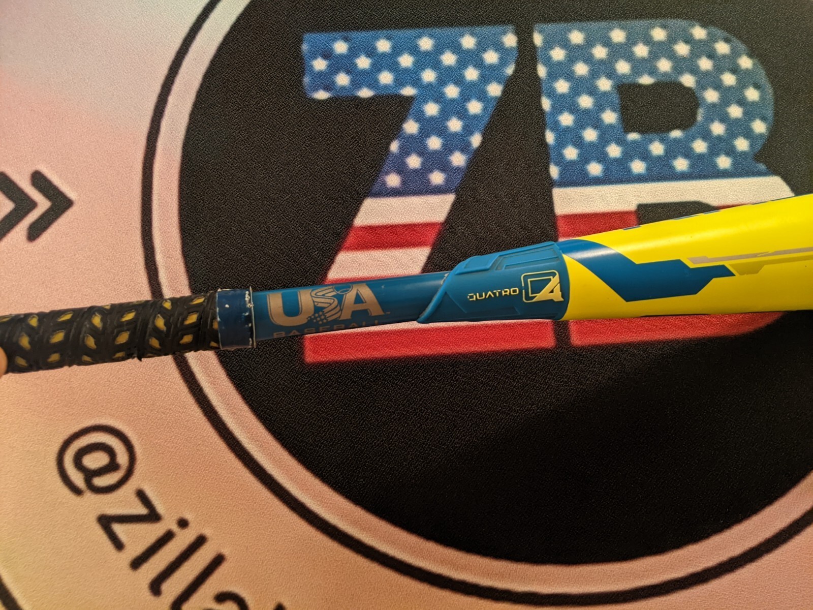 🔥 BEAUTIFUL! 2018 Rawlings Quatro 28/18 (10) USA Composite Bat. Glow