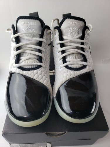 Nike LeBron Witness III 3 PRM scarpa da basket bianca nera da uomo taglia 7,5 W-9 - Foto 5 di 20