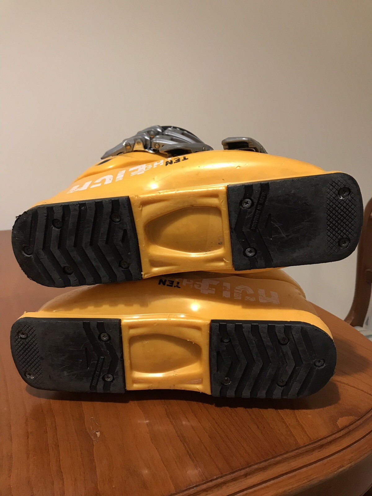 Salomon Sky Boots (286 mm) (220 245dx)