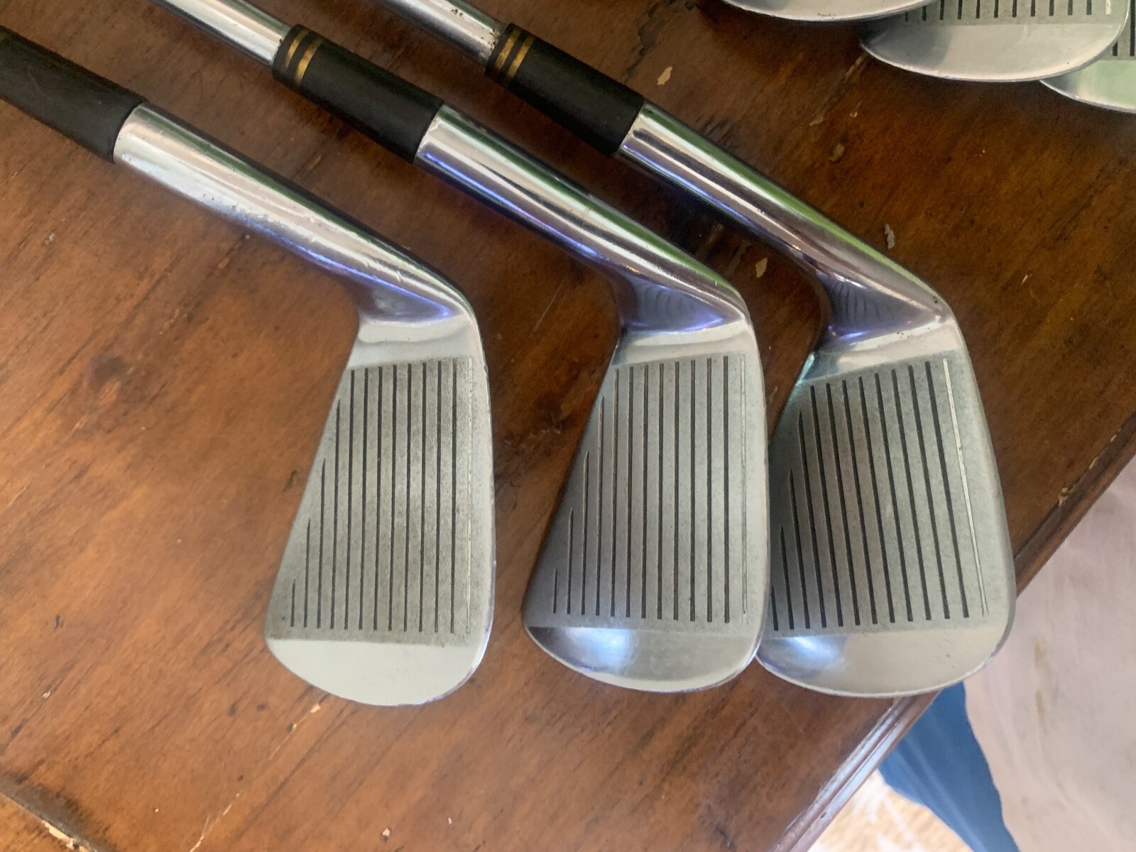 как выглядит VINTAGE SPALDING EXECUTIVE REGISTERED IRON SET 3-W фото