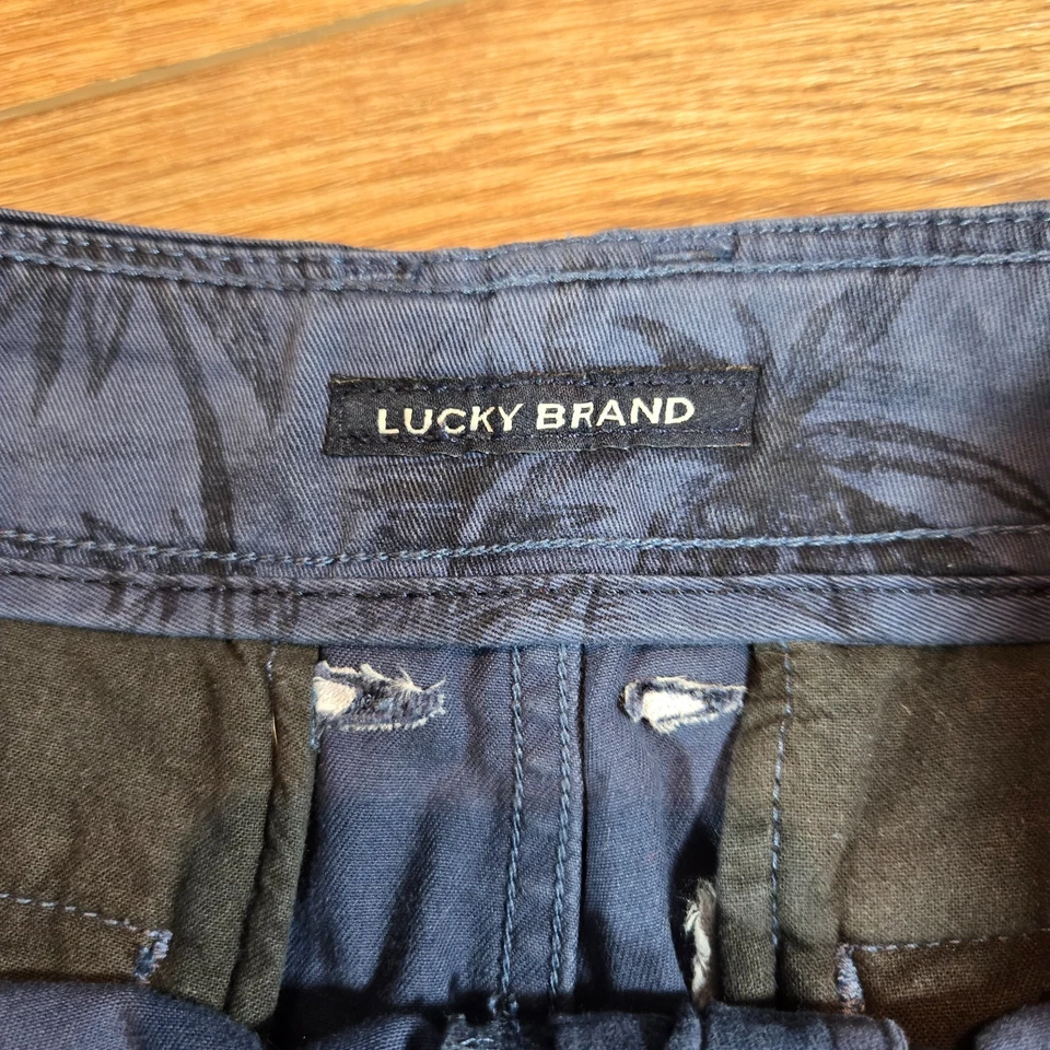 Pantalones Cortos Lucky Brand Para Hombre 30 Azul Marino Chino 8 Pulgadas Tropical Estampado Hawaiano Informal Foto 2 de 4