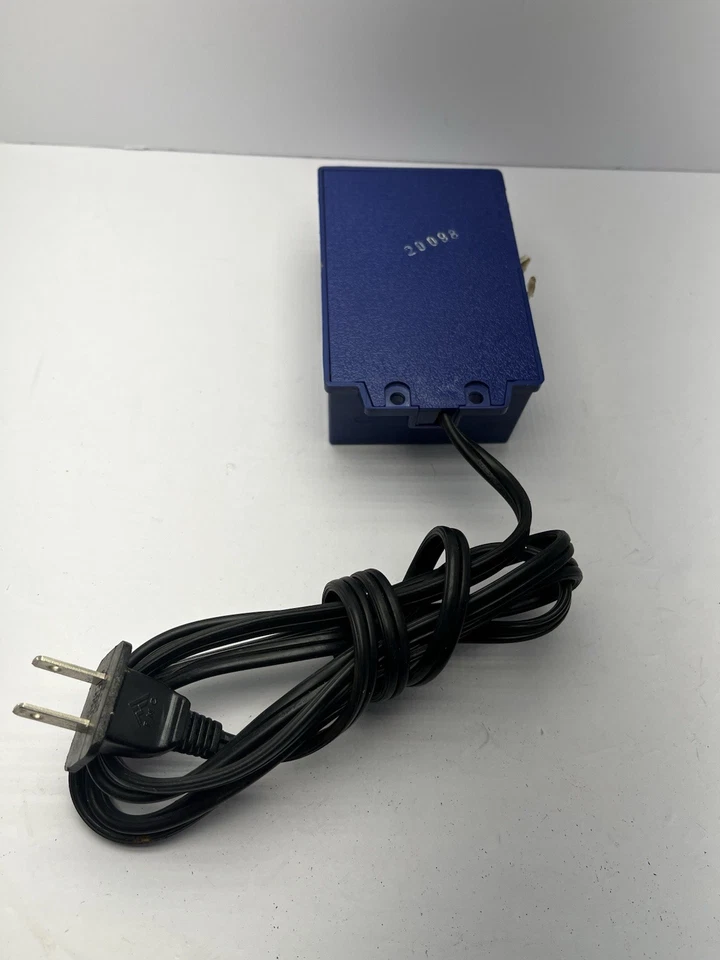 Life-Like Model 390-J Hobby Transformer Train Control Power Supply HO & N Scale - Image 2 of 4