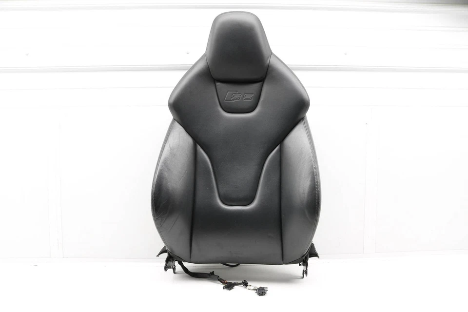 Audi A5 Quattro — передняя правая верхняя спортивная подушка для сиденья S5 в сборе - Изображение 4 из 4