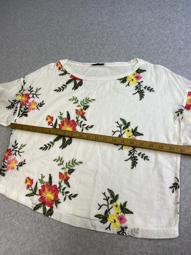 Zara Womens Top Blouse Size Small White Embroidered Flower Casual Beach Boho - Picture 5 of 10