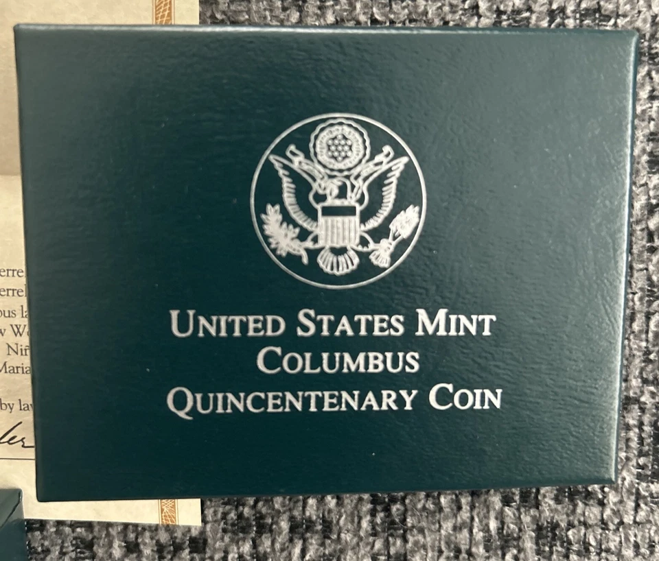 1992 US Mint Columbus Qunicentenary Half Dollar Clad Coin Complete Set, 2 Coins! - Image 3 of 4