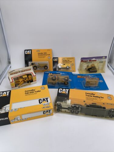 Lotto di 8 modelli giocattolo da costruzione Ertl Caterpillar CAT potenti motori tutti in scatola - Foto 1 di 7