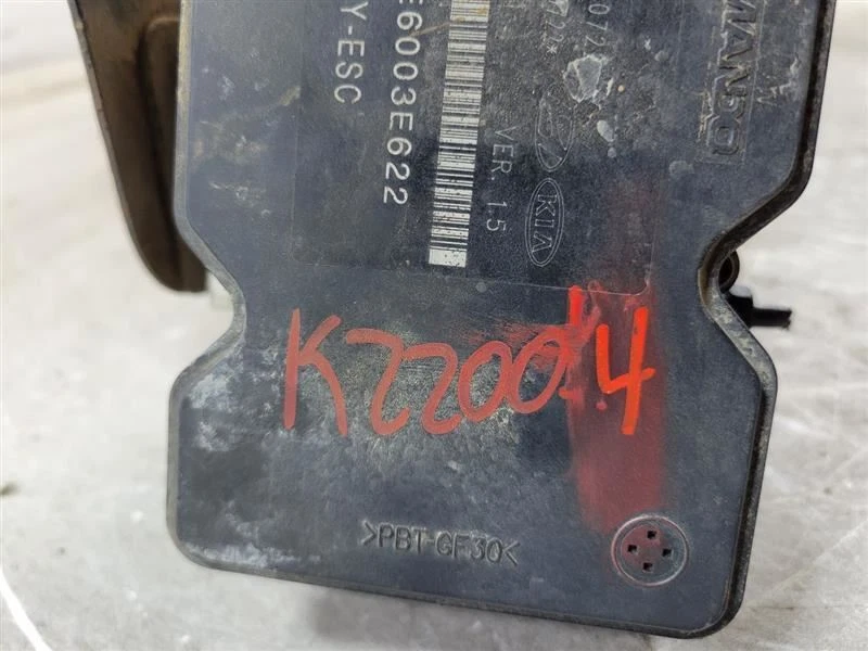 KIA SORENTO 2011 2012 2013 MÓDULO BOMBA ABS MOTOR SIN INYECCIÓN DIRECTA Foto 2 de 4