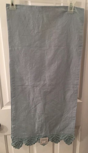 NEW Heritage Lace Aqua cotton/linen with Crochet trim Table Runner, 14.5" X 60" - Picture 2 of 9