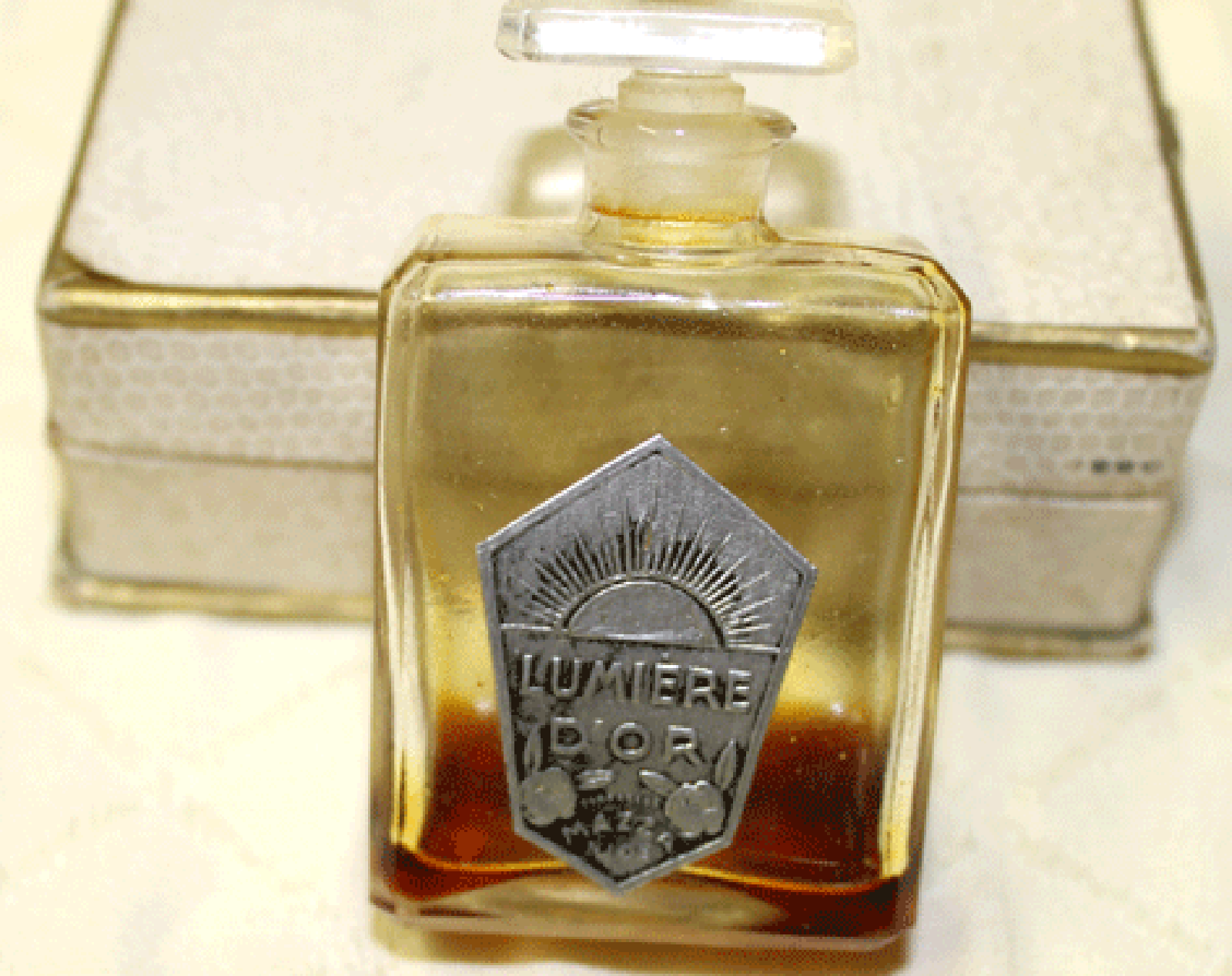 Picture 4 of 5