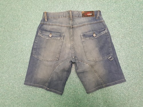 Pantalones cortos de mezclilla Zara cintura 32"" pierna 10"" descoloridos azules medianos vaqueros para dama - Imagen 2 de 2