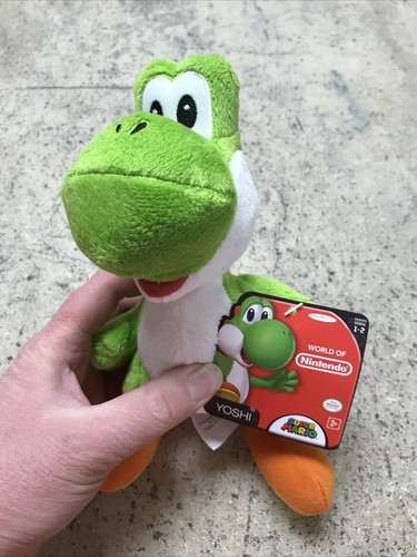 Yoshi 8" Plush, New, World of Nintendo - Super Mario Bros Jakks Pacific 2014