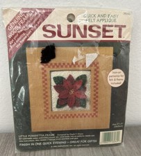 Sunset Felt Applique Craft Kit Little Poinsettia Frame Vintage Christmas Decor