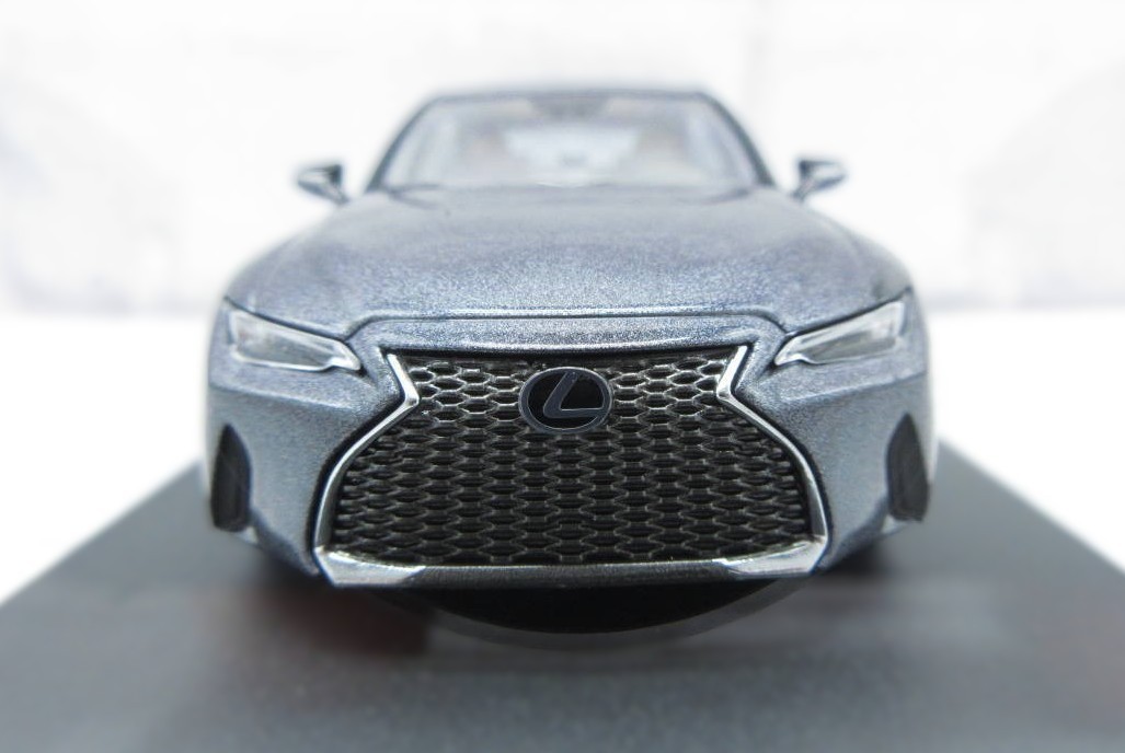 難攻不落1/64 改LEXUS IS350 ST GARAGE 受注 1/43 Lexus IS350 Gray Dealer Kyosho Diecast Car Japan Exclusive