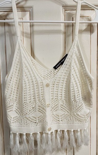 Almost Famous Juniors M Y2K Crochet NWOT Tassel Crop Top Ivory Cottagecore Boho