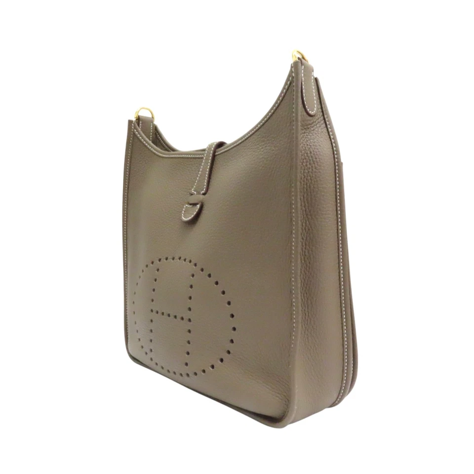 HERMES Evelyne III GM Shoulder Bag Etoupe Grey Taurillon Clemence Leather GHW Foto 3 de 4