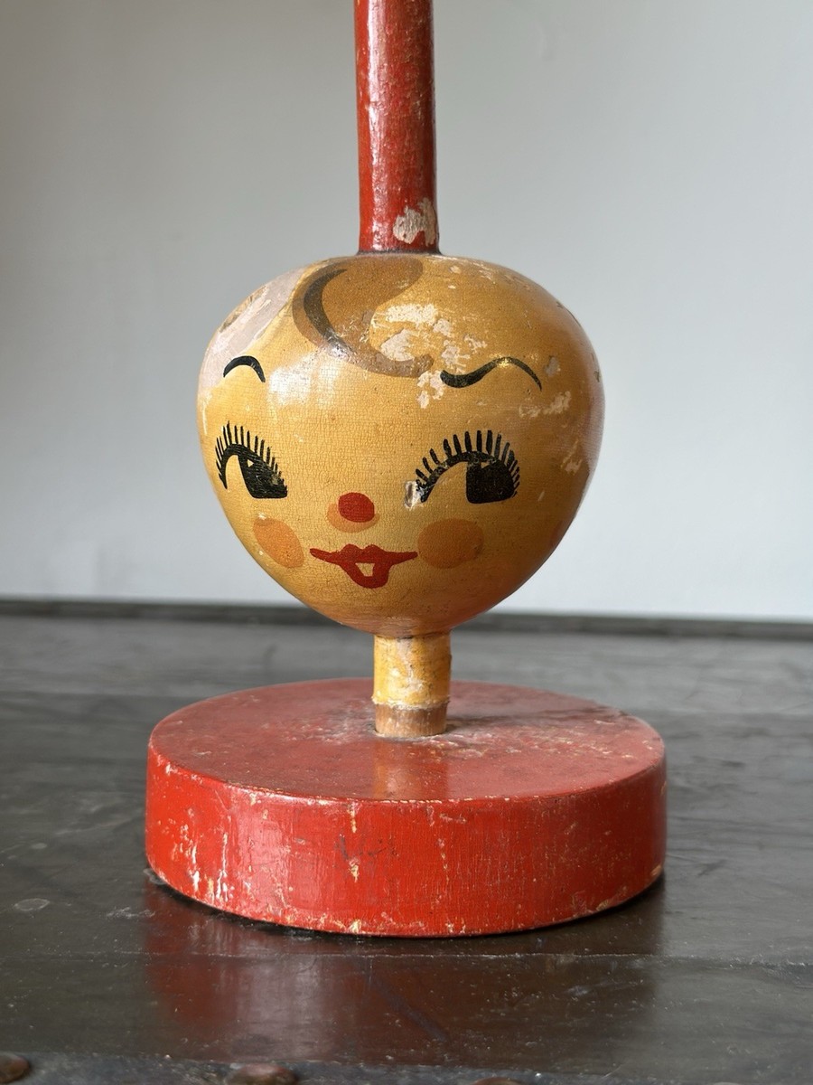 Antique Hat Wig Stand Painted Flapper Lady Girl - ART DECO  display picture 3