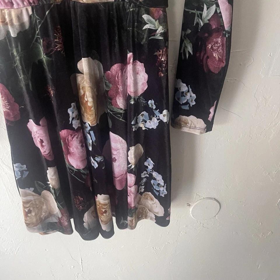 Xtraordinary Big Girls Size 16 Velvet Black Floral Wrap Party Long Sleeve Dress - Image 3 of 4
