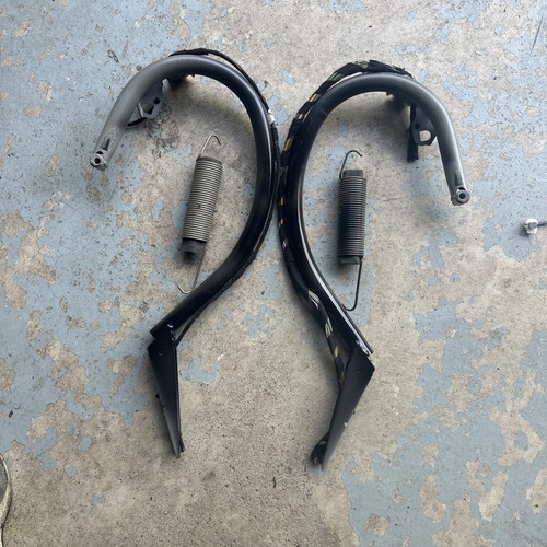 2010 2011 2012 2013 MERCEDES E550 E350 TRUNK LID HINGES BRACKETS - Bild 3 von 3