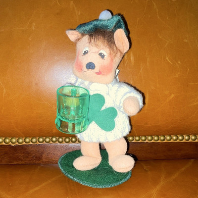 St. Patrick s Day Felt Fabric Mouse Figurine Shamrock Outfit Green Mug