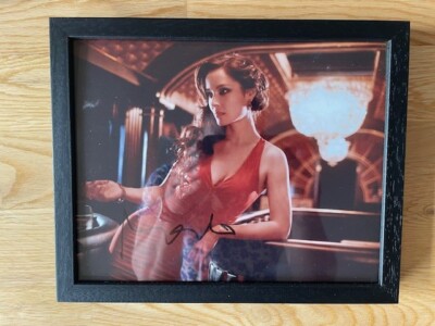 Berenice Marlohe Original Autogramm in James Bond ''Skyfall''