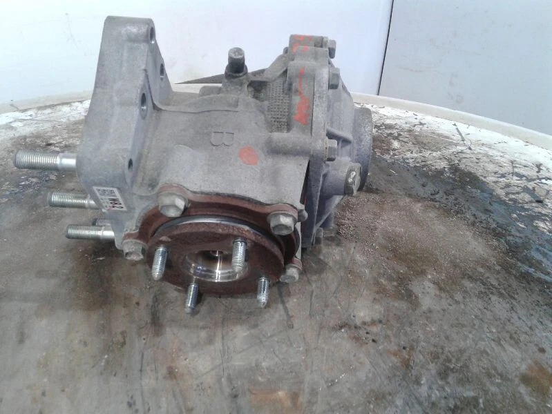 2006-2012 Toyota RAV4 Transfer Case Assembly 4 Cylinder OEM - Image 4 of 4