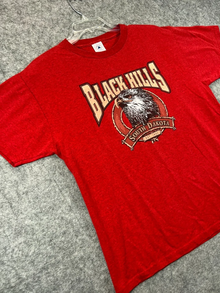 Black Hills South Dakota 1889 T Shirt Adult Mens L Large Red Crew Tee Graphic - Image 2 of 4