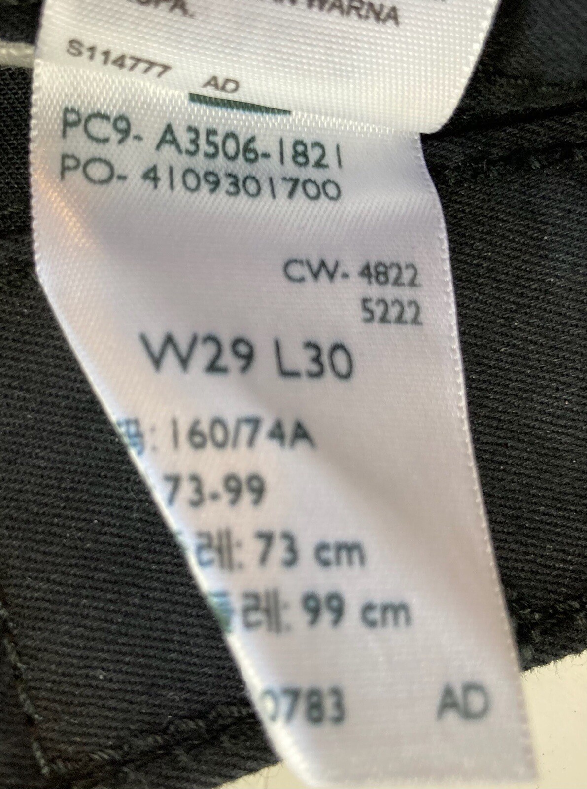 Levis Levi Jeans Womens 29 X 30 Mom High Wasted Tapered Leg Denim Black Pants thumbnail 9