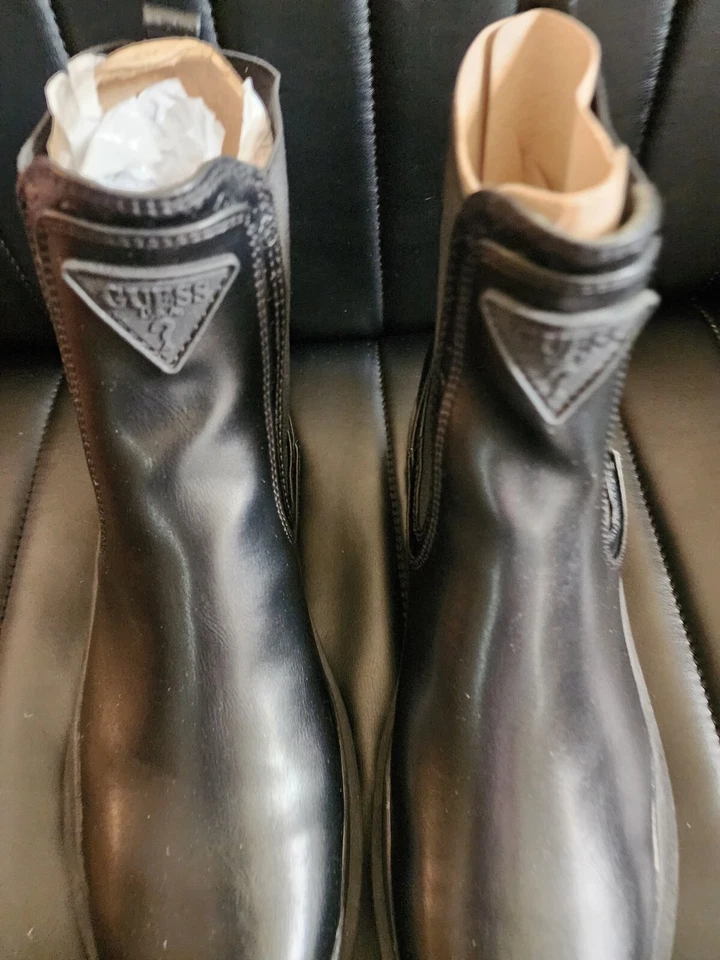 Botines Chelsea GUESS para mujer negros triple triángulo con tacos Gore negros talla 11 EE. UU. Foto 3 de 4