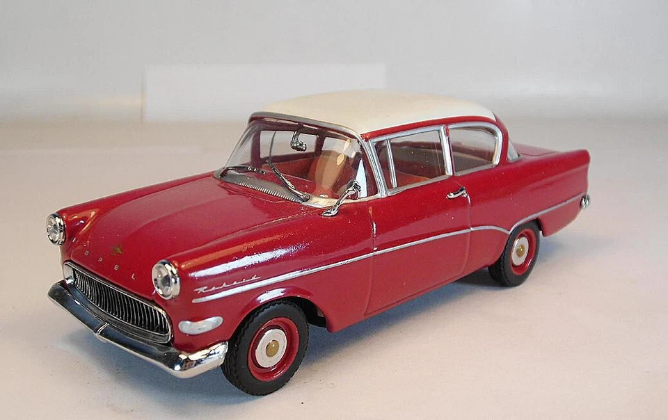 Minichamps PMA 1/43 Opel Rekord A Limousine rot/weiß #7626
