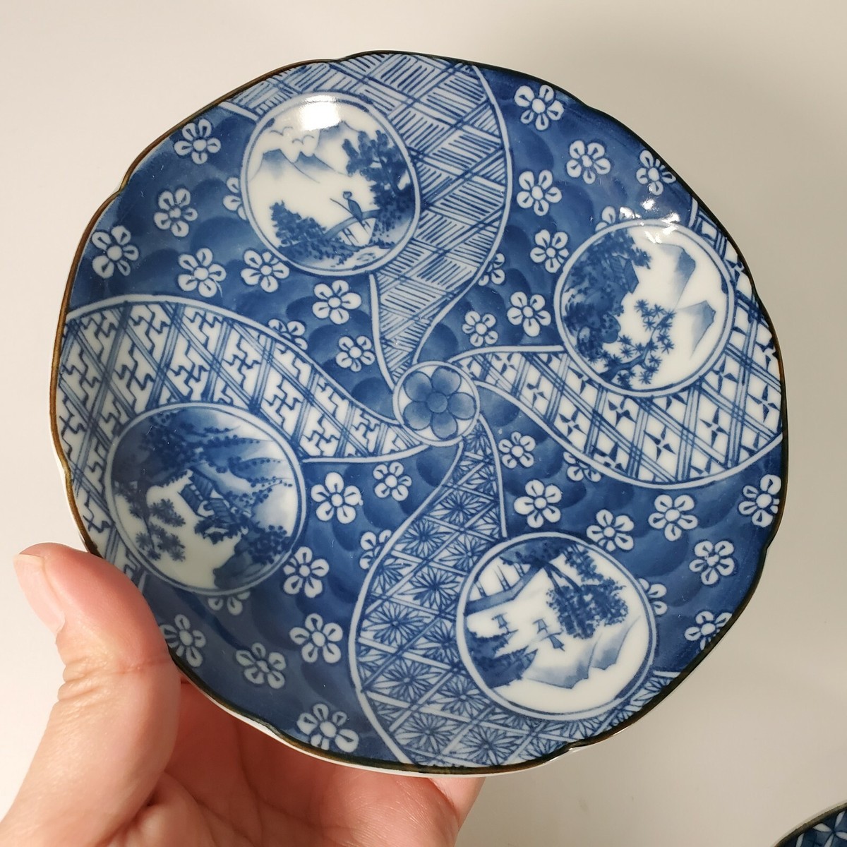 VINTAGE TAKAHASHI PORCELAIN BLUE AND WHITE PLATE MADE IN