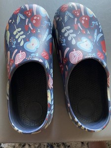PO Women's shoes ultra tough super comfy, lightweight, gardening clogs Tote