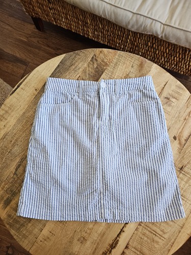 Croft And Barrow Striped Seersucker Skort Women's Size 6 Coastal Preppy
