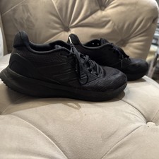 Adidas schwarze Schulschuhe Gr. 5,5 Jungen M�...