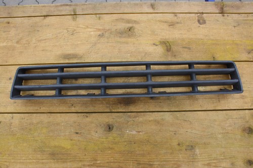 1x Original VW Golf IV Frontgrill 1J0853677D Kühlergrill Gitter Mitte FG20540