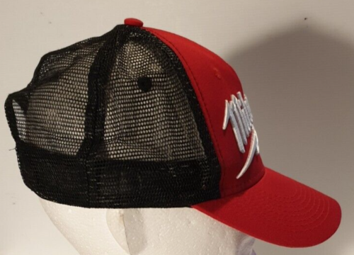 MILWAUKEE TOOLS Mesh Snapback Truckers Cap Hat. Colour Red & Black. Adjustable. - Picture 3 of 7