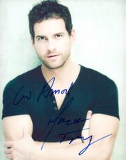 Miguel de Miguel Signed 8x10 Photo Yo Soy Bea La Reina del Sur Actor COA