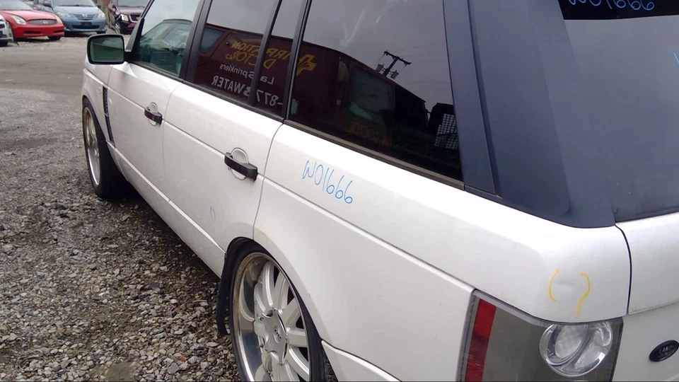 Used Intercooler fits: 2008 Land rover Range rover 5.0L front of radiator mounte - Изображение 3 из 4