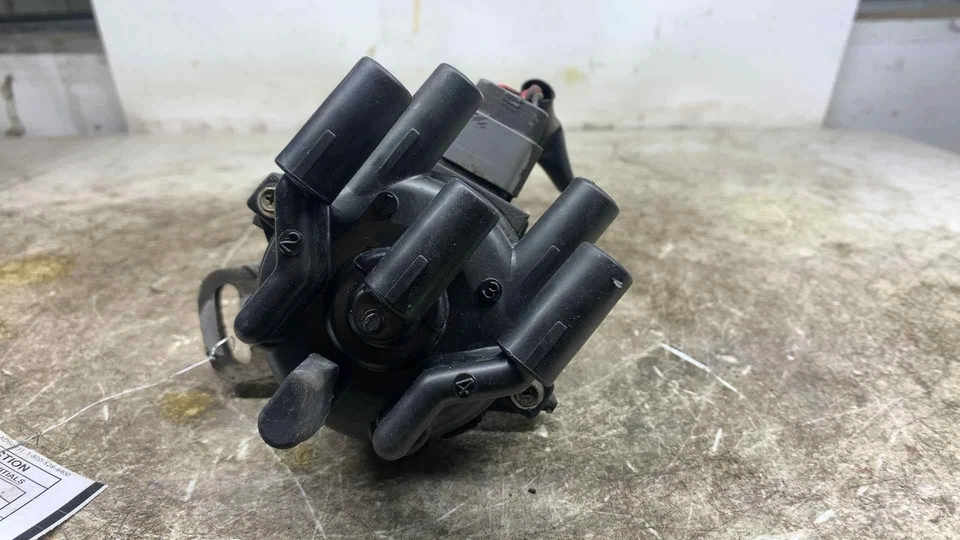 Distribuidor Mazda 626 AT 1996 1997 OEM Foto 2 de 4