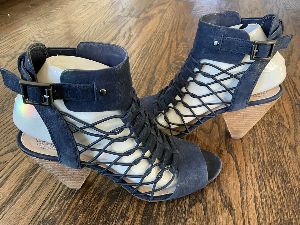 Vince Camuto Gladiator "Evel" Navy Leather Cone Heel Women's Sandals Size 8.5M - Image 4 of 4