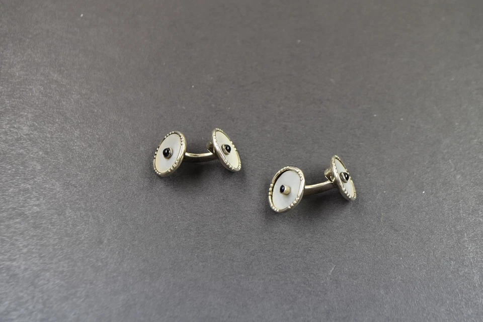 hochwertige antike Manschettenknöpfe Silber 830, Perlmutt, Saphiere. Art Deco. - Bild 2 von 4