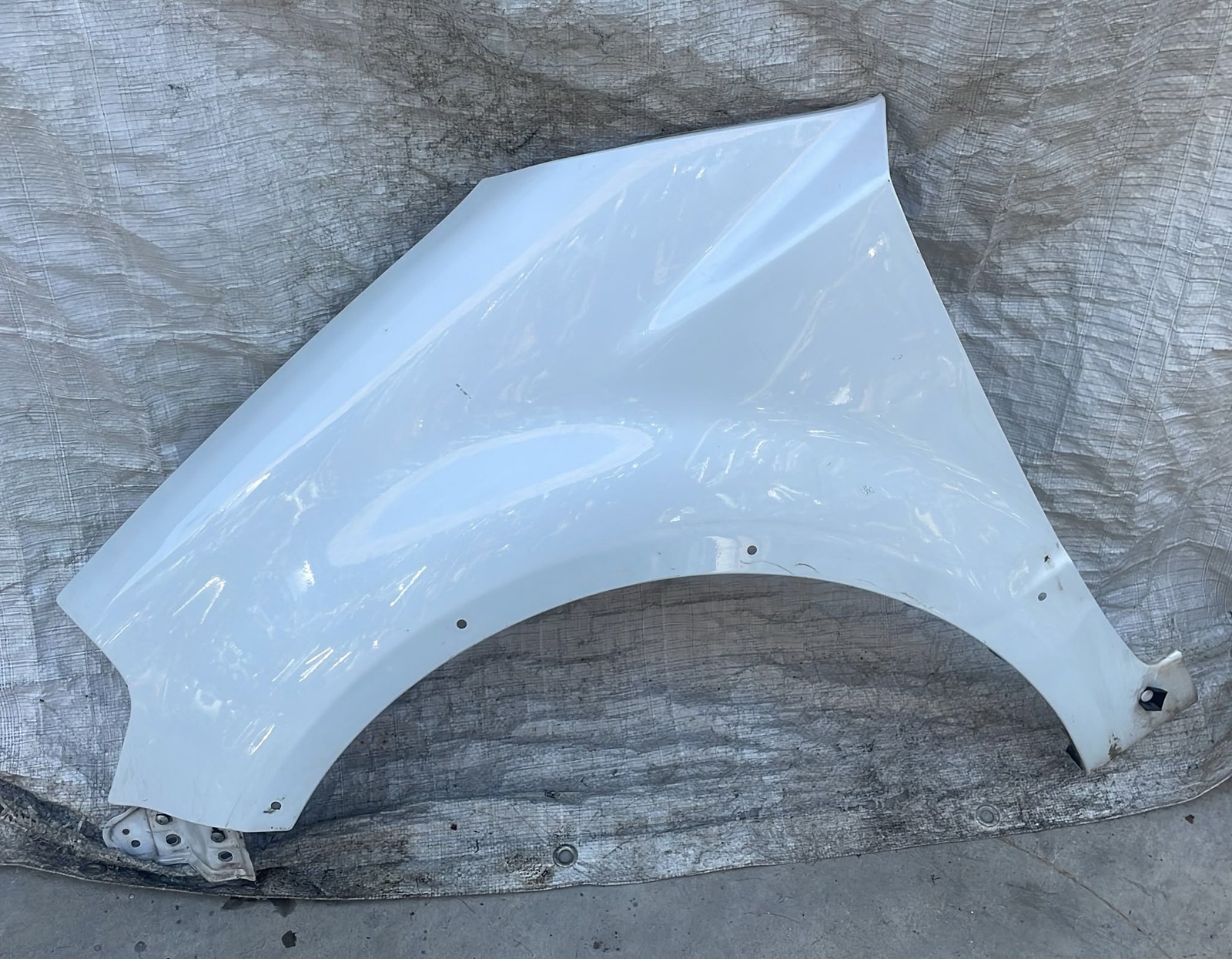 PARAFANGO ANTERIORE SINISTRO PER FIAT Sedici 2° Serie (09>)